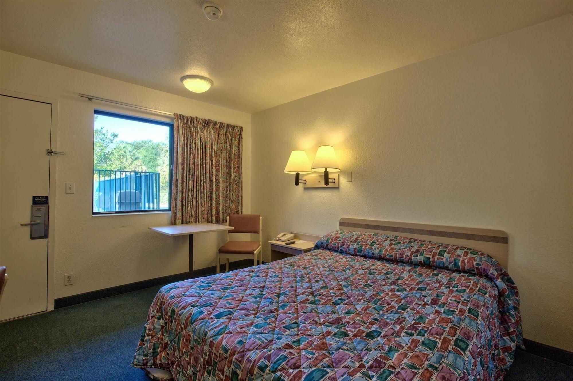 Motel 6-Valdosta, Ga - University Εξωτερικό φωτογραφία