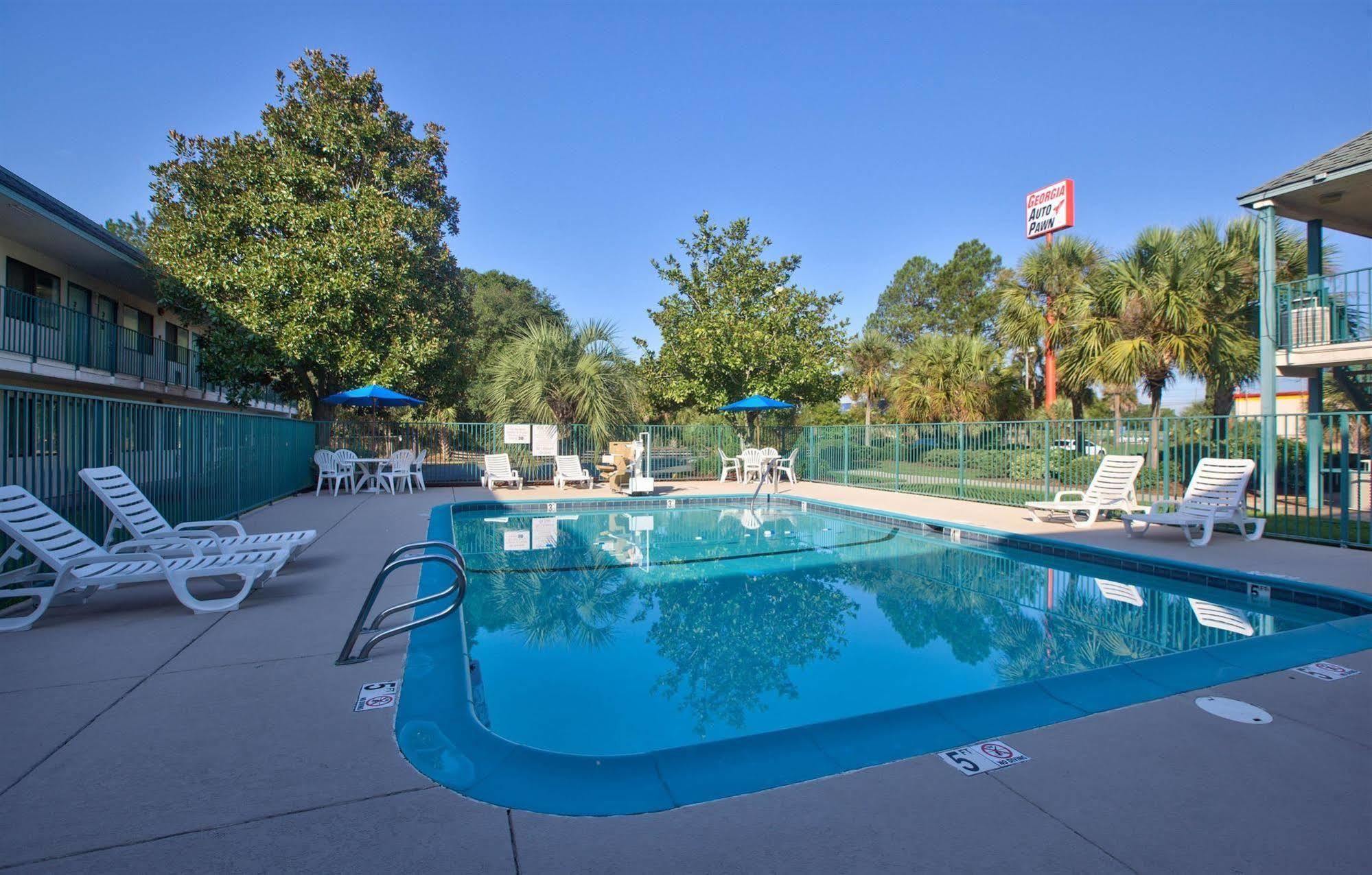 Motel 6-Valdosta, Ga - University Εξωτερικό φωτογραφία
