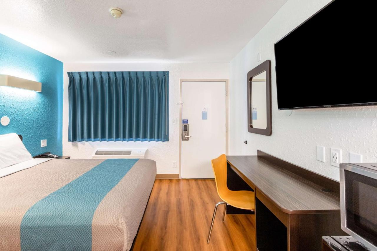Motel 6-Valdosta, Ga - University Εξωτερικό φωτογραφία